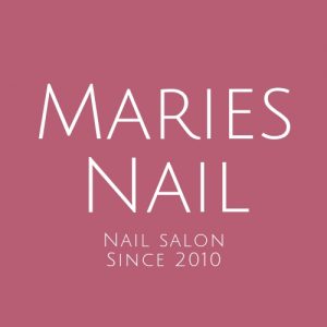 2Maries Nail Salon ロゴ
